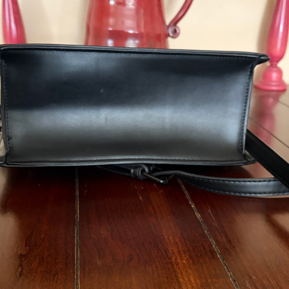 Aldo Black Structured Satchel - Picture 10 of 15